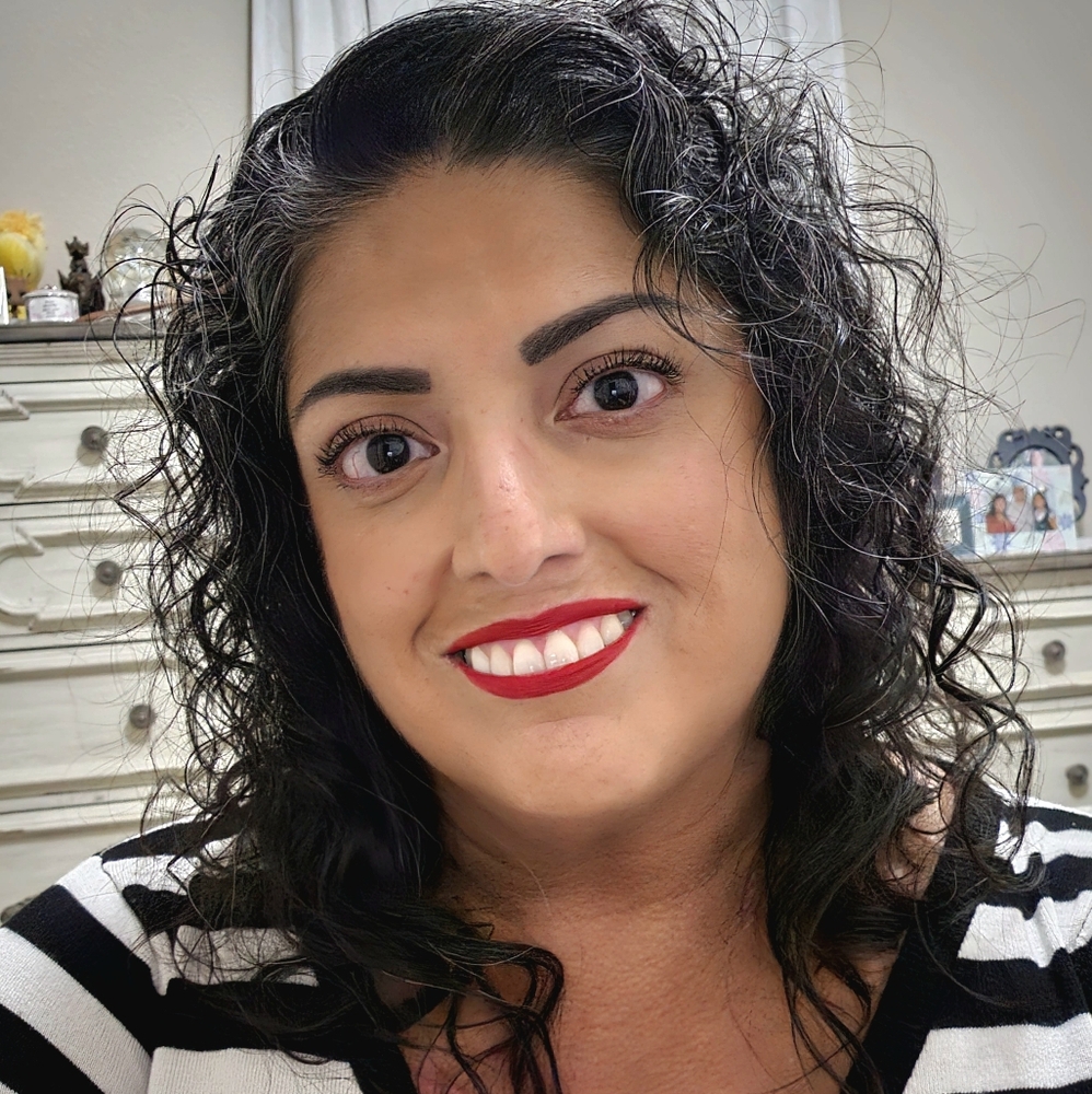 Meet your Posher, Herlinda